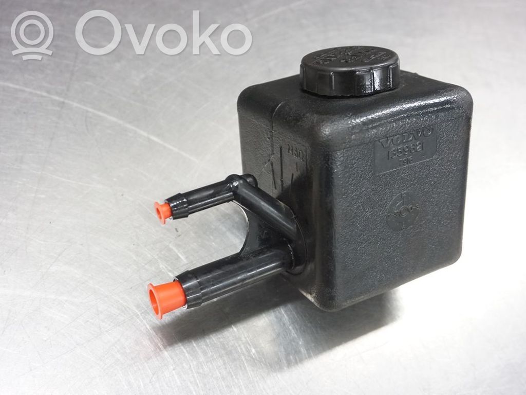 Volvo 740 Ohjaustehostimen nestesäiliö 
