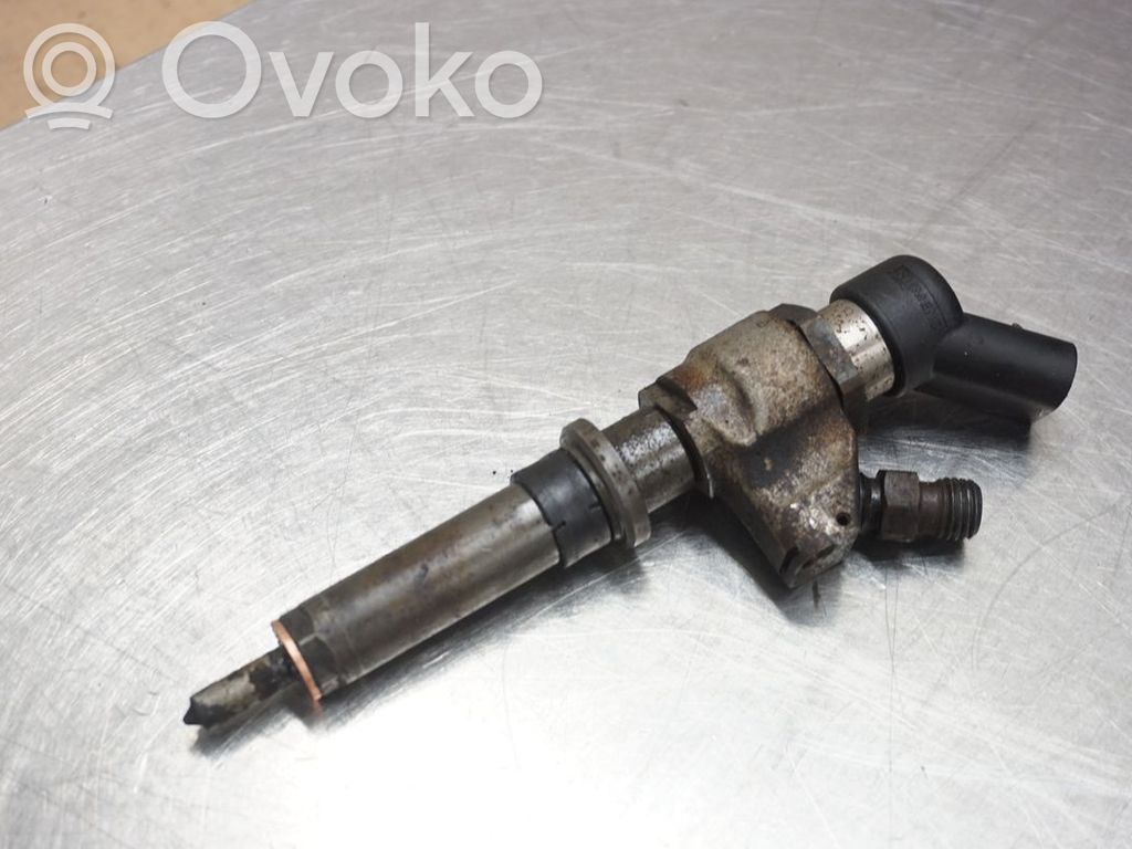 Inyector de combustible   1980Y0,173042,00001980F0