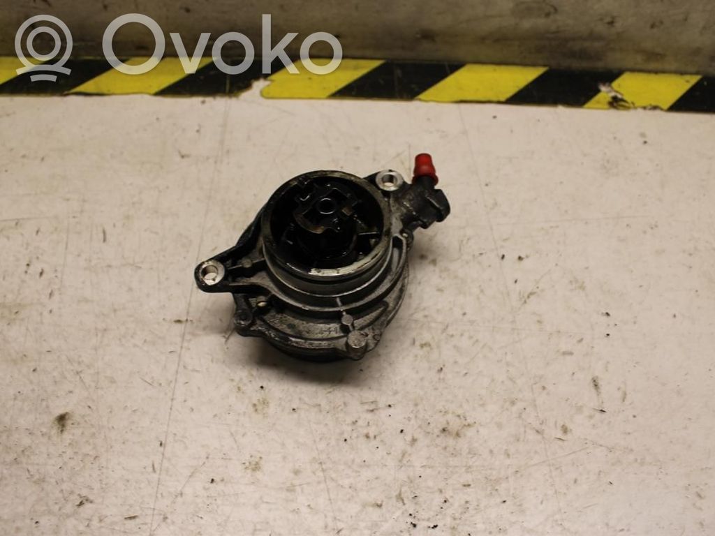 Vacuum pump   11667791232,174812,11667791232