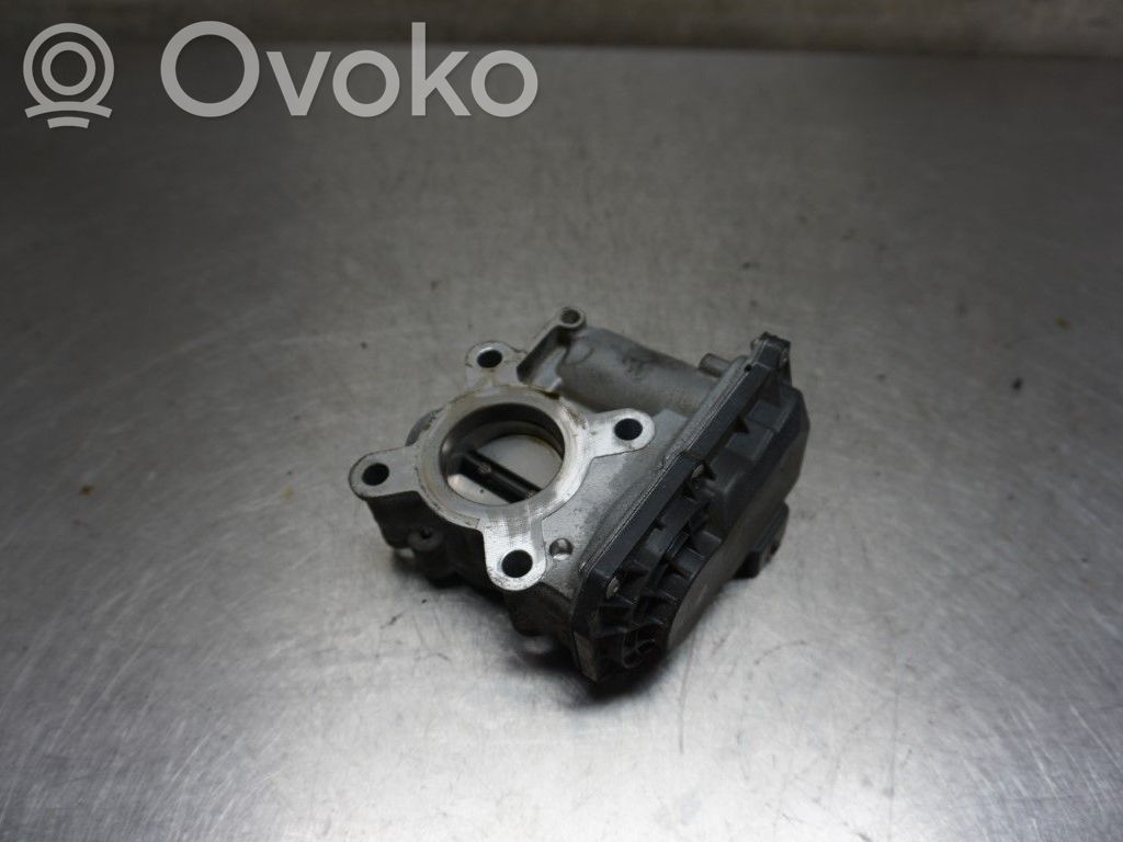 Renault Clio IV Droseļvārsts 