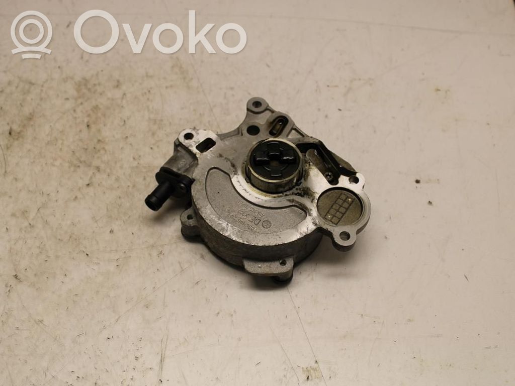 Audi A3 S3 8P Pompă vacuum 