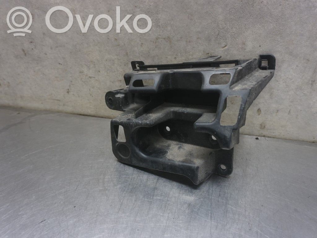 Peugeot 208 II Uchwyt / Mocowanie zderzaka tylnego 
