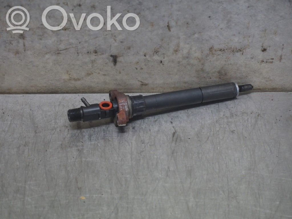 Inyector de combustible   1980S3,N056078