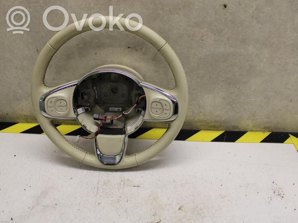 Fiat 500 Ohjauspyörä 
