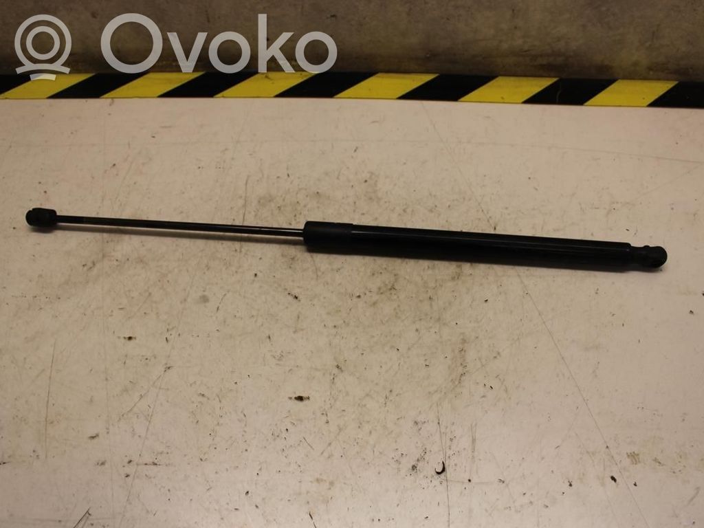 Ford Focus Muelle amortiguador puerta trasera 
