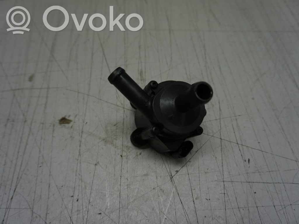 Vesipumppu   1763048,N062813