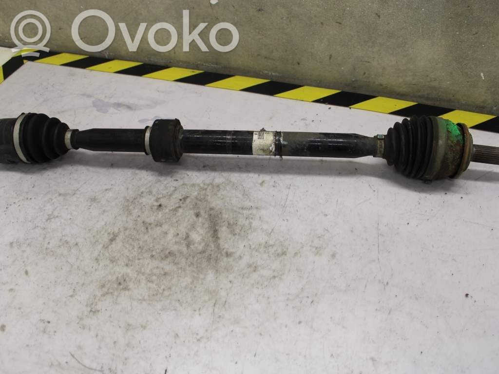 Toyota Auris E180 Planetară față 