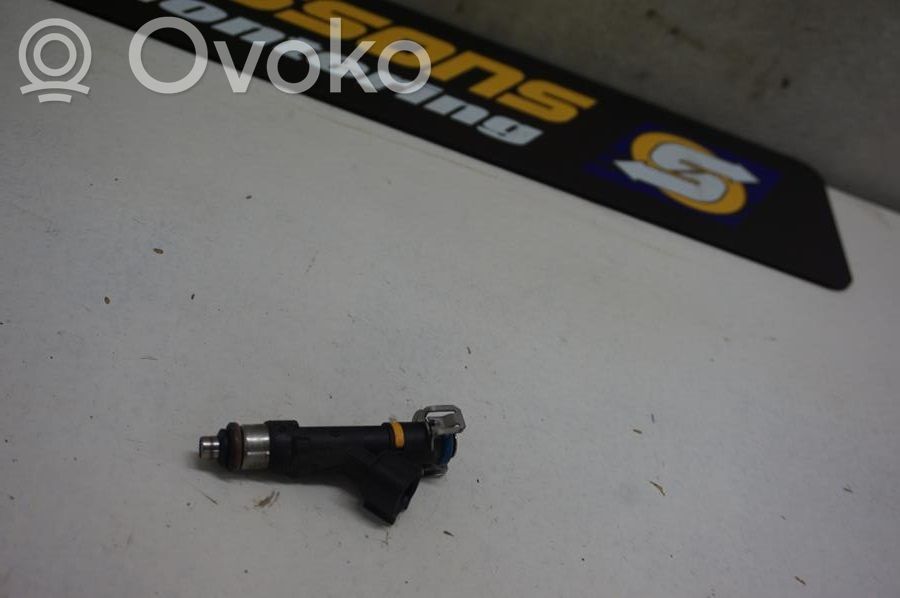 Inyector de combustible   L3G513250,N019819