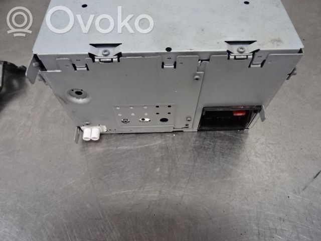 Volkswagen Caddy Radio/CD/DVD/GPS head unit 