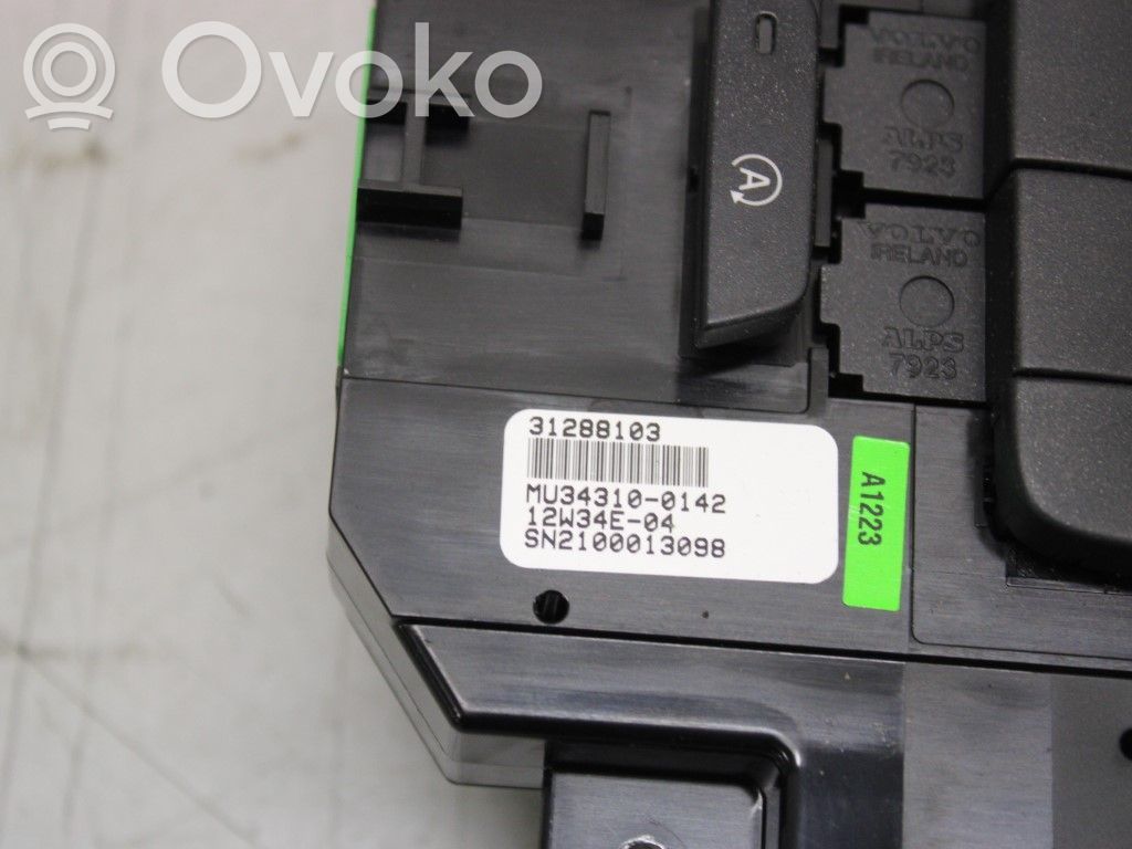 Climate control unit   31288103,199086