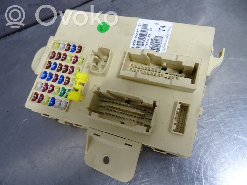 Módulo de fusible   919502T040,N003031