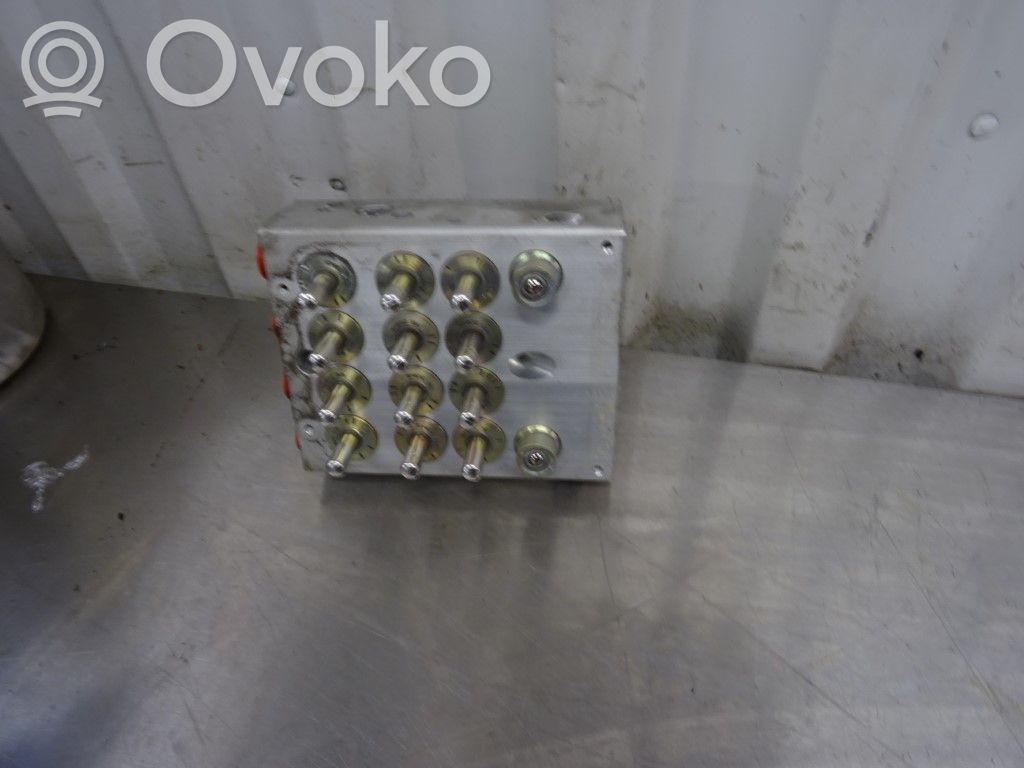 Volvo S80 ABS Pump 