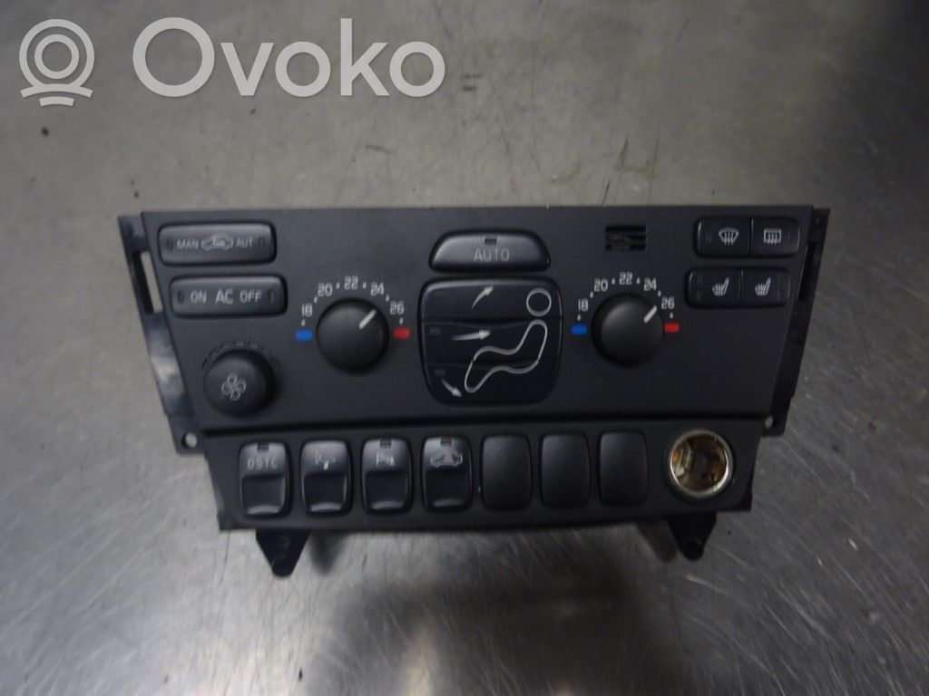Volvo V70 Climate control unit 