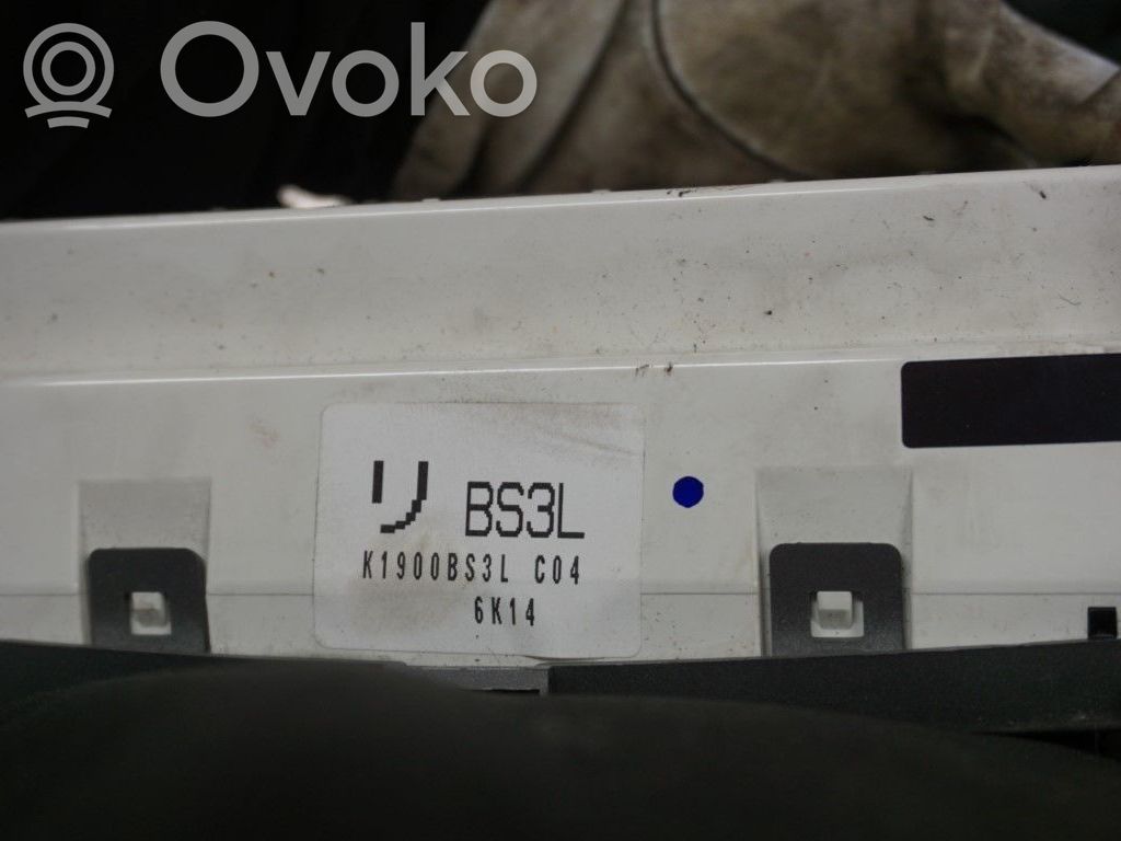 Mazda 3 I Climate control unit 