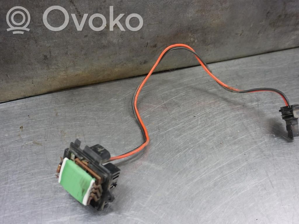 Opel Vivaro Rezystor / Opornik dmuchawy nawiewu 