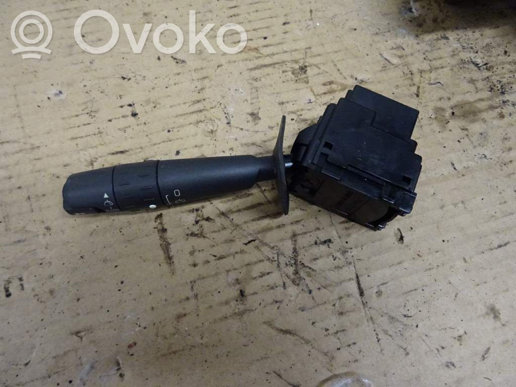 Peugeot 406 Palanca de control del limpiaparabrisas 