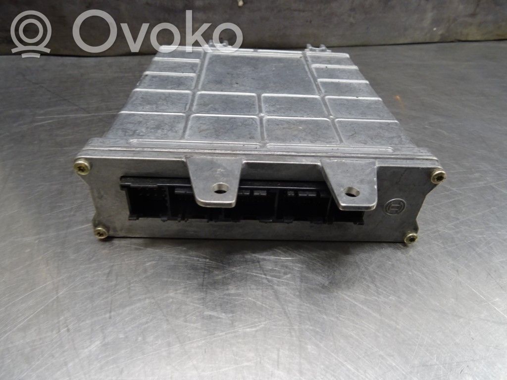 Unité de commande / module d'injection   0261203938939,185292,8D0907557C
