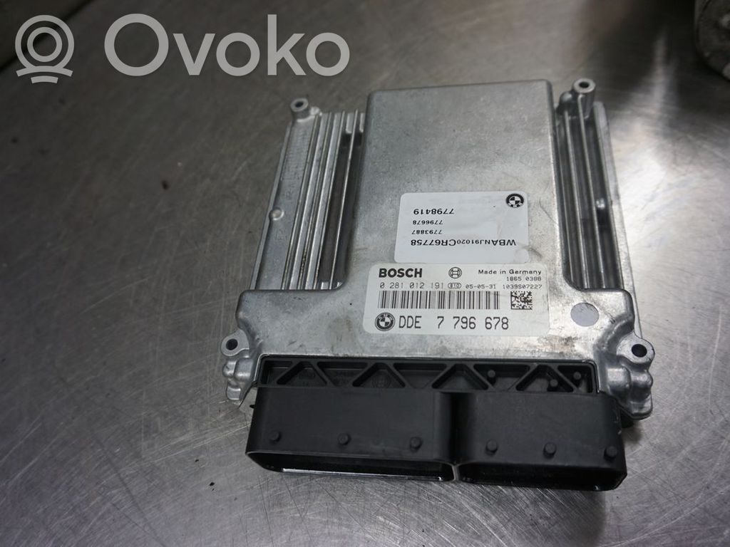 Unité de commande / module d'injection   13617808405,186940,0281012191