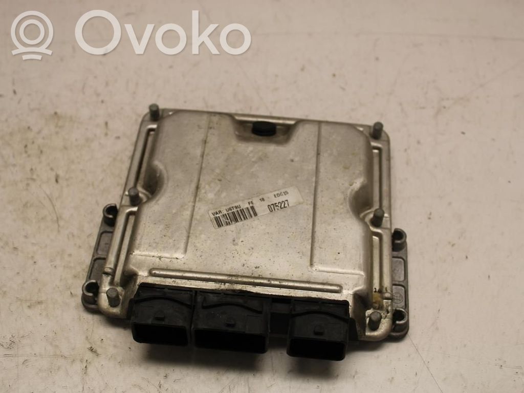 Peugeot Expert Injection control unit/module 
