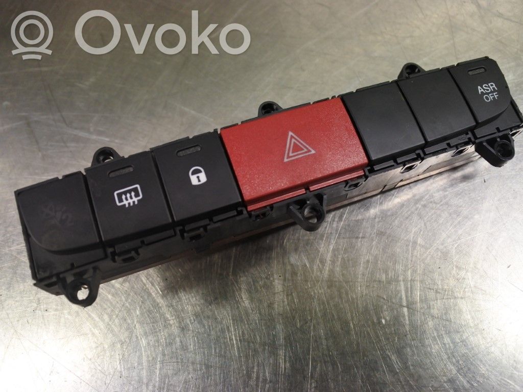 Citroen Jumper Hazard light switch 