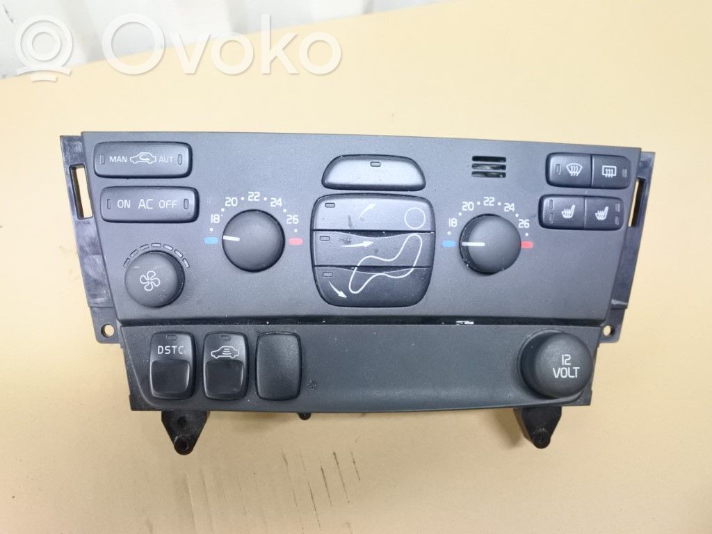 Volvo V70 Climate control unit 