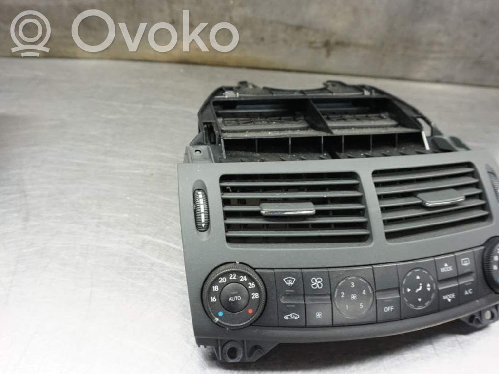 Mercedes-Benz E W211 Unitate control climatizare 