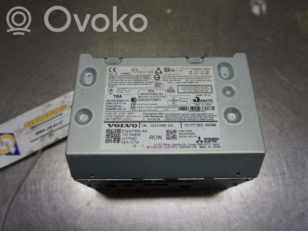 Volvo XC90 Radio/CD/DVD/GPS head unit 