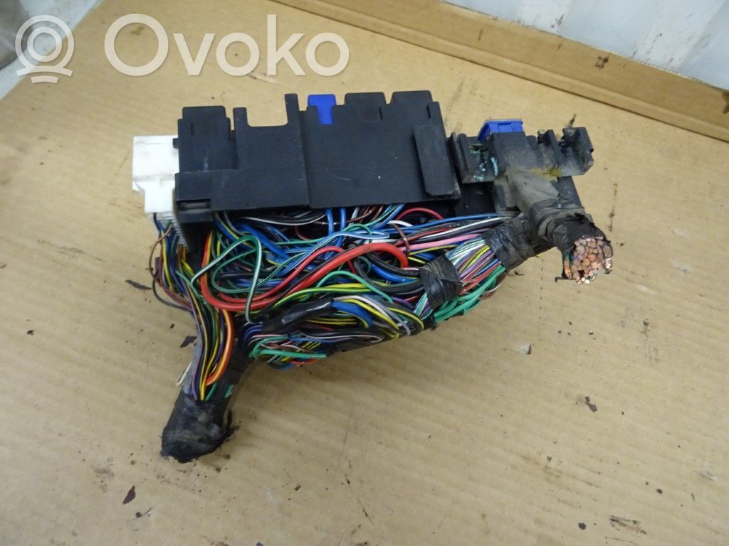 Ramka / Moduł bezpieczników   GJ6E66760C,N006353