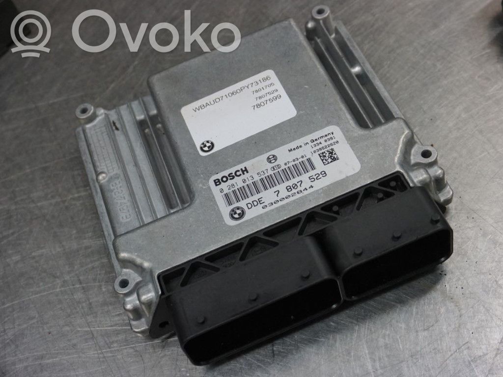 BMW 1 E81 E87 Įpurškimo valdymo blokas 
