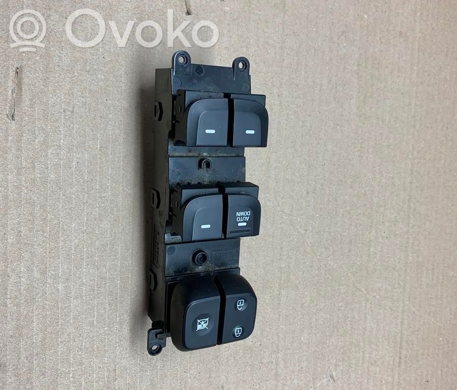 Hyundai i10 Electric window control switch 