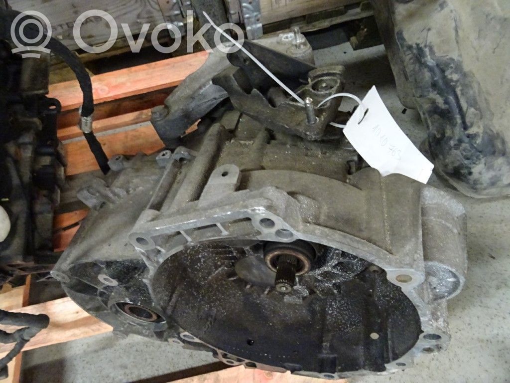 Manualna 6-biegowa skrzynia biegów   02Q300012F,N013884