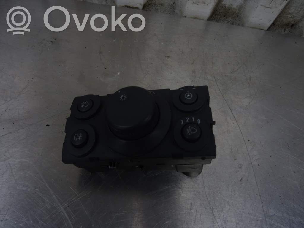 Opel Astra H Interruptor de luz 