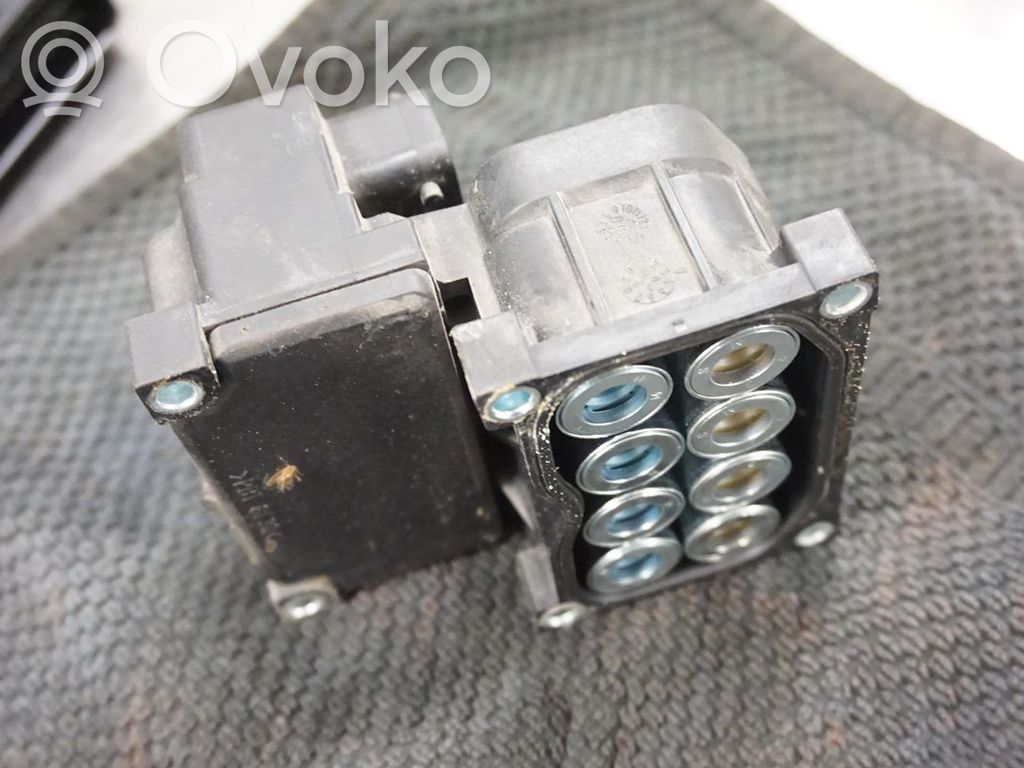 Volvo S40, V40 ABS control unit/module 