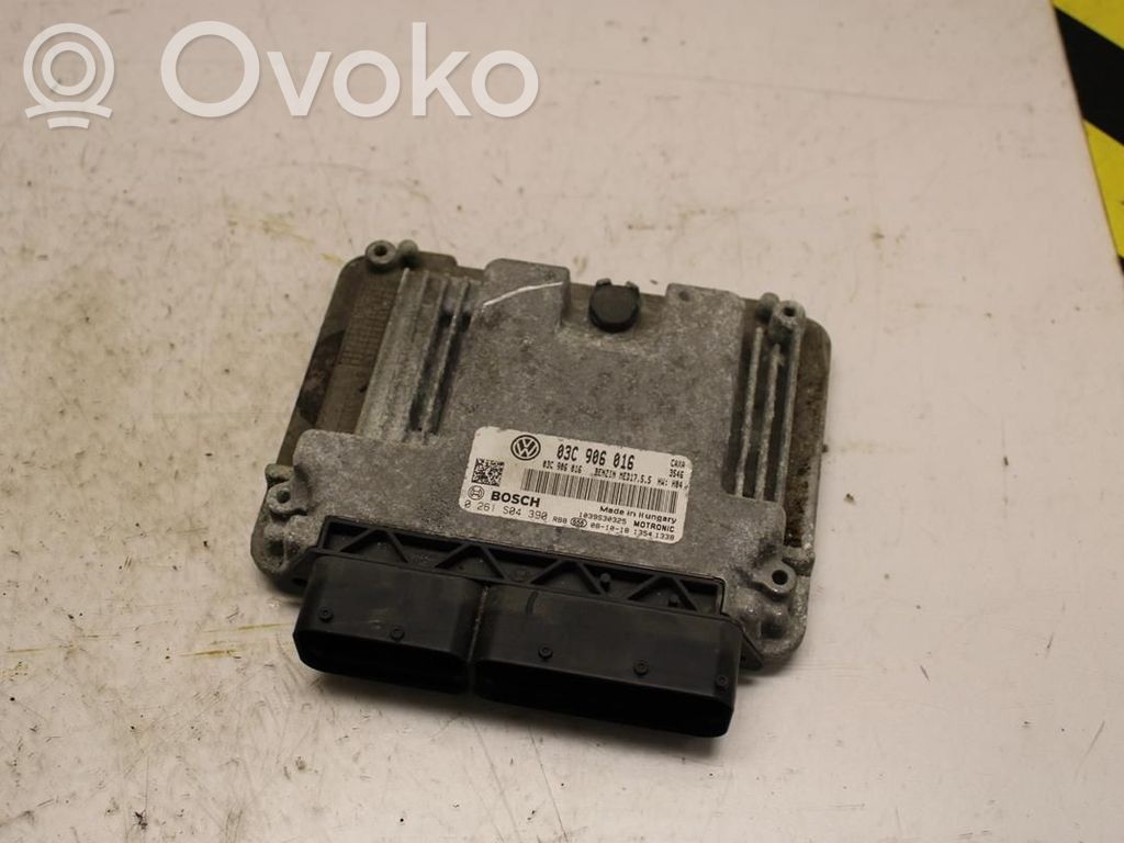 Volkswagen Golf VI Injection control unit/module 