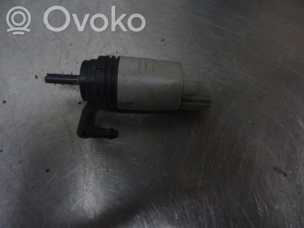 Windscreen/windshield washer pump   67127302589,179699,67126934159