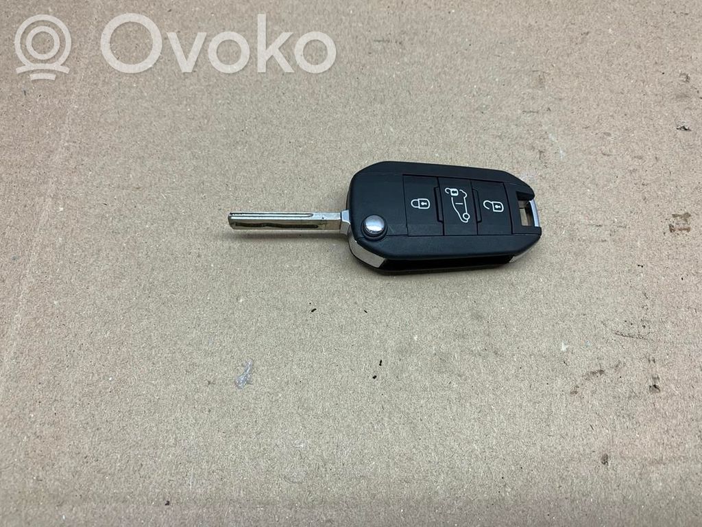 Toyota ProAce City Ignition key/card 