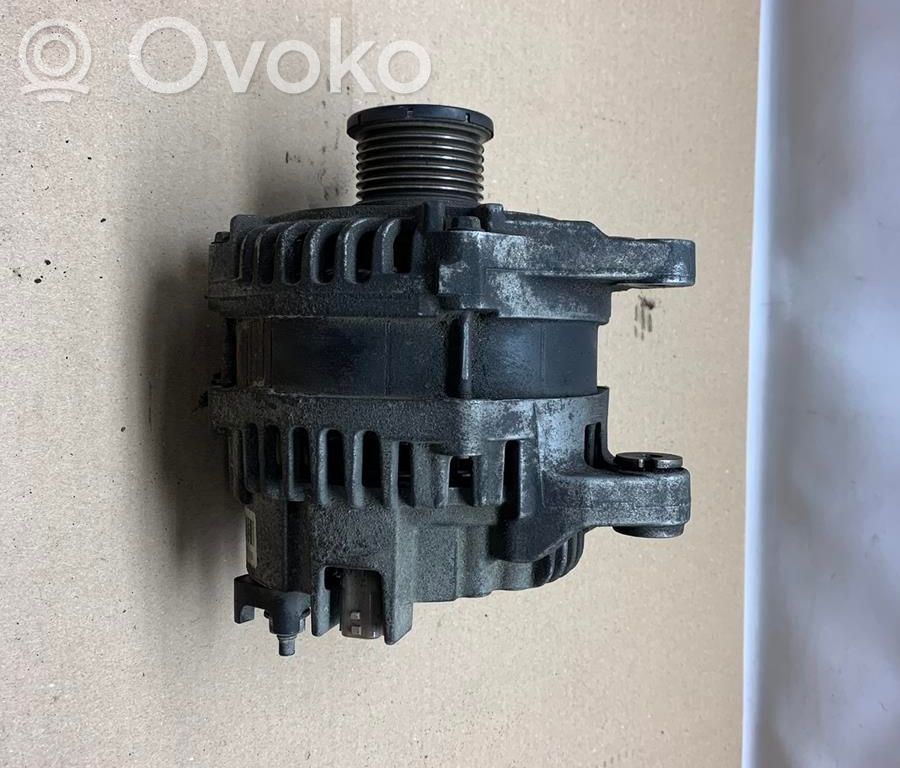 Renault Master III Alternator 