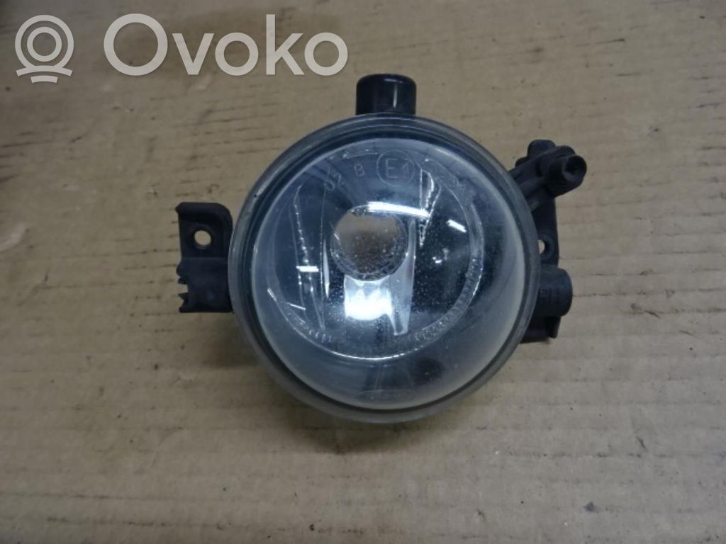 Miglas lukturis priekšā   1234874,108957,3M5115K201AA