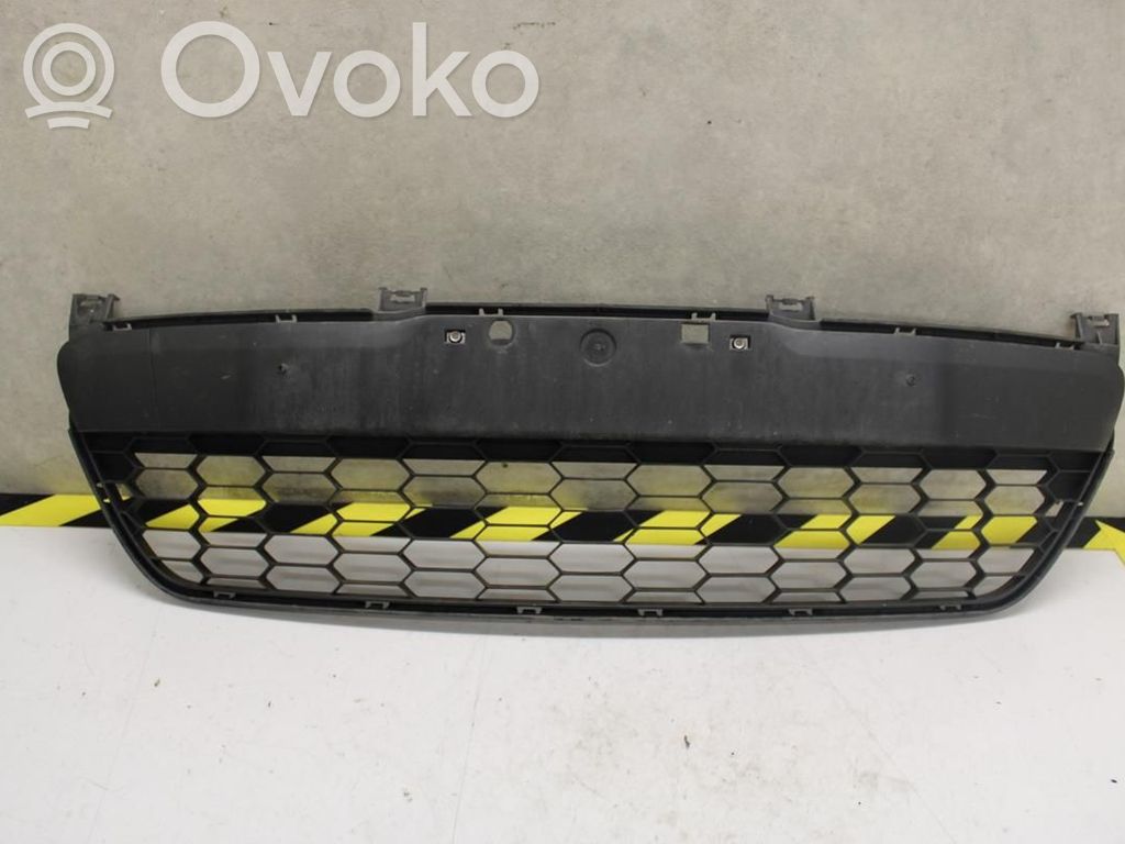 Mazda 2 Front bumper upper radiator grill 