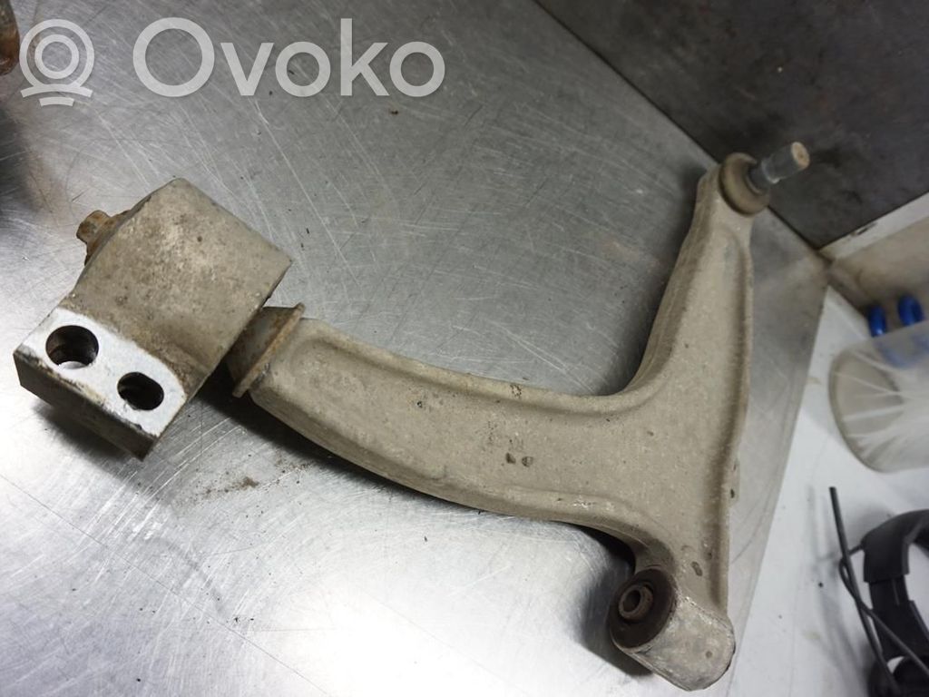 Opel Vectra C Basculă inferioară față 