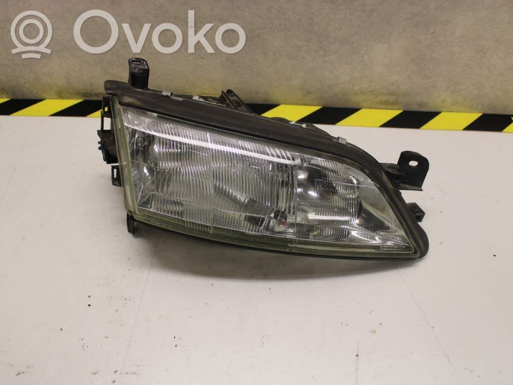 Opel Vectra B Far 