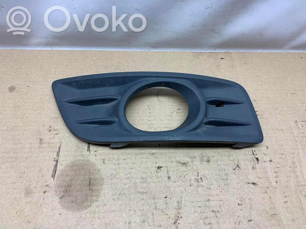 Volvo V50 Pretmiglas luktura dekoratīvais režģis 
