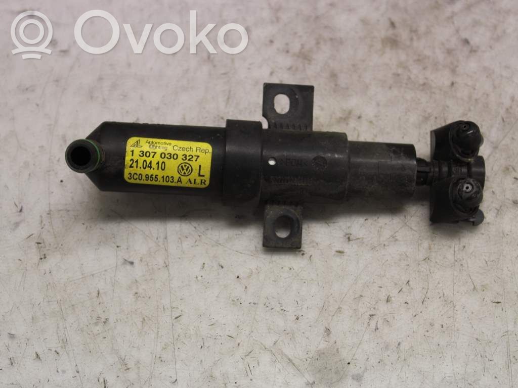Volkswagen PASSAT B6 Ugello a spruzzo lavavetri per faro