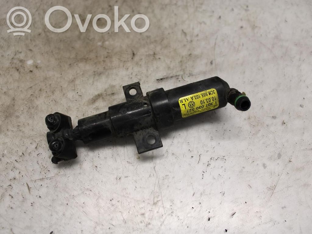Volkswagen PASSAT B6 Ugello a spruzzo lavavetri per faro