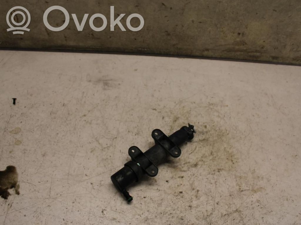 Skoda Superb B6 (3T) Ugello a spruzzo lavavetri per faro 