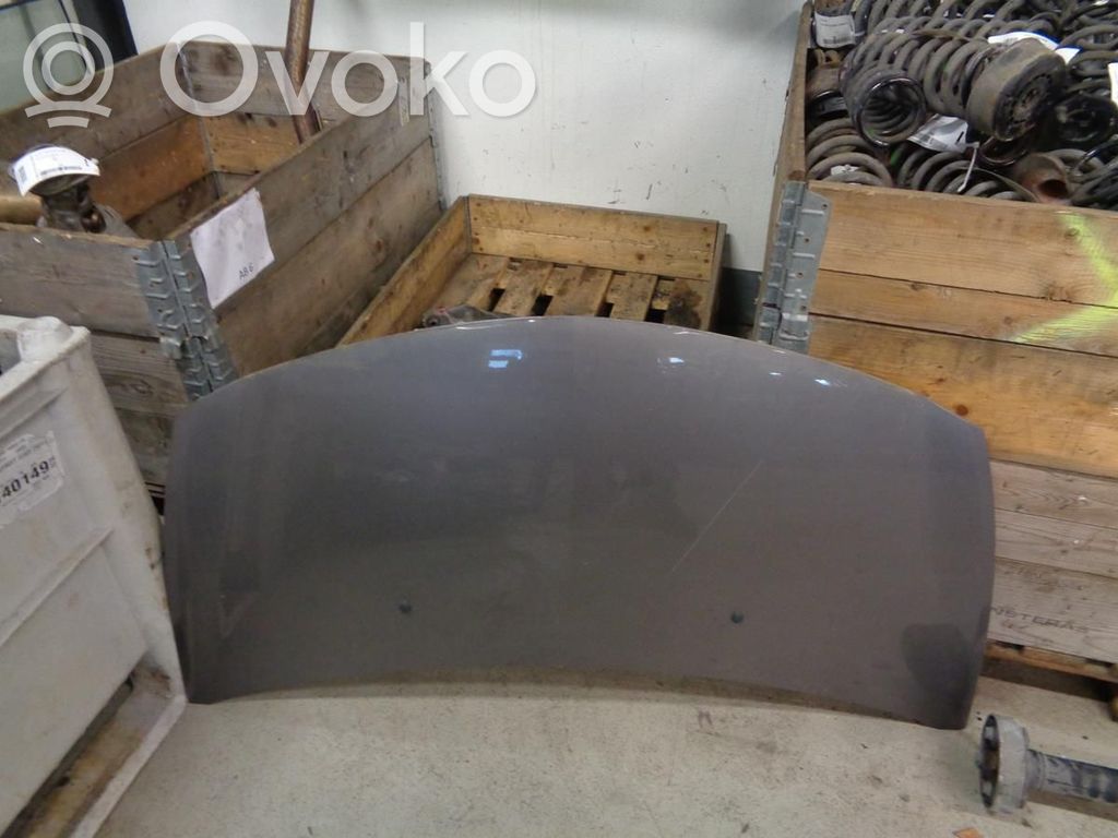 Renault Clio III Capotă motor 