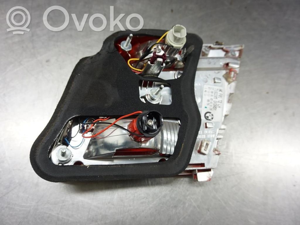 Lampy tylnej klapy bagażnika   63217182205,158246
