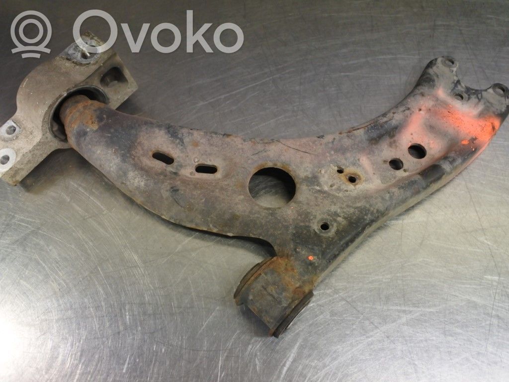 Volkswagen PASSAT CC Braccio di controllo sospensione anteriore inferiore/braccio oscillante 