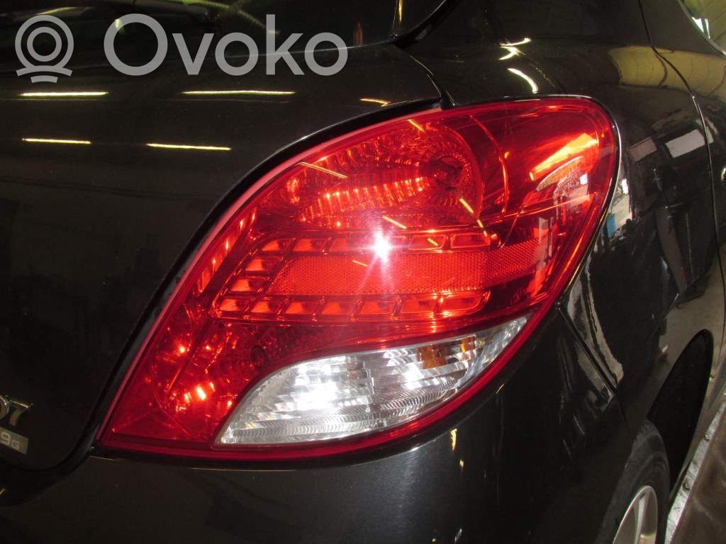Peugeot 207 Lampa tylna 
