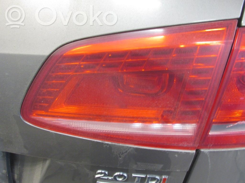 Volkswagen PASSAT B7 Lampy tylnej klapy bagażnika 